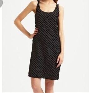 Overlapping diagonal stitch dress